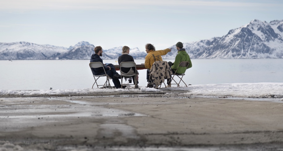 folk på strand